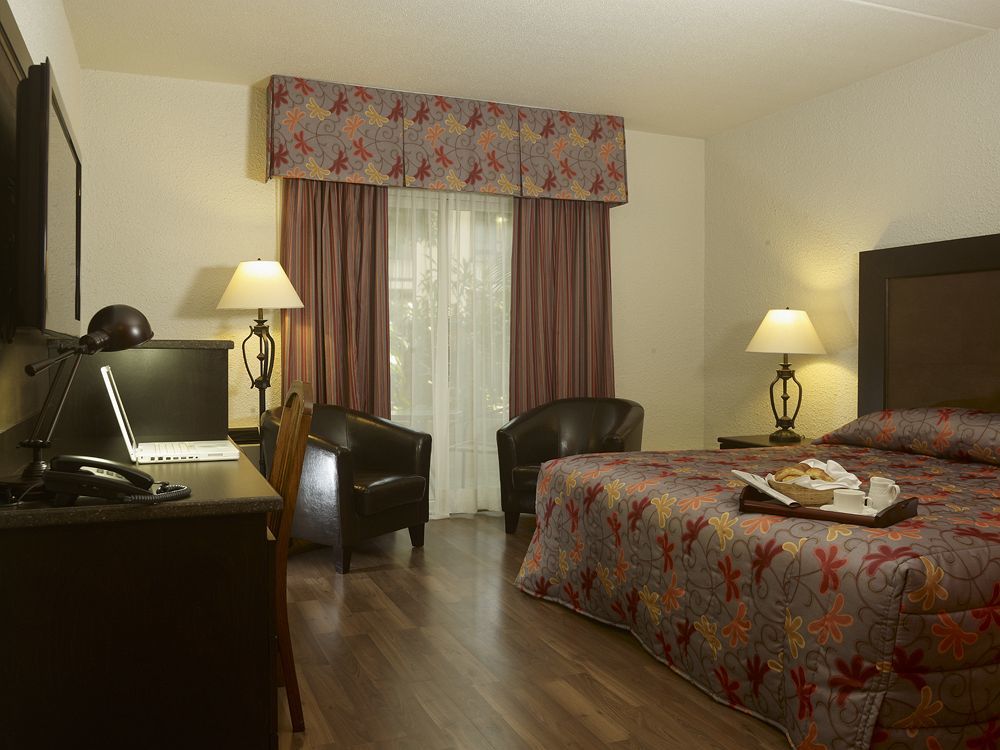 Hotel L'Oiseliere Montmagny Exterior photo